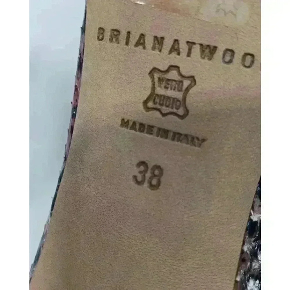 Brian Atwood Women's Multicolor Snakeskin Print Stiletto Pumps Size 7.5 - Picture 6 of 6